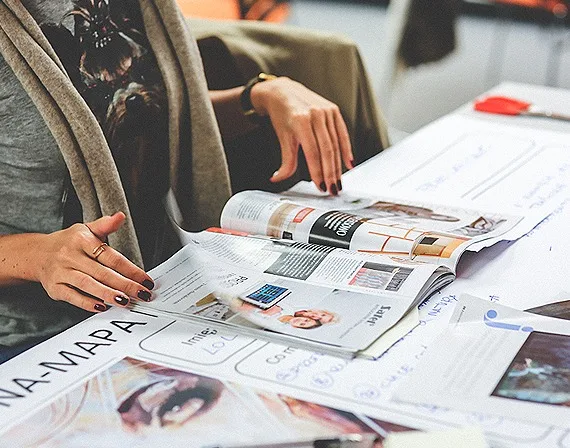 You’ll Get a Perfect  Design For your  Business - 斗鱼网页版